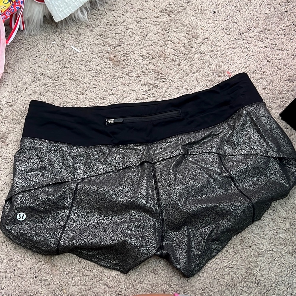 Lululemon speed up short 2.5”